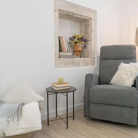 New Luxury In The Center Of Apartment Omis