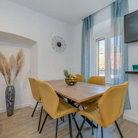 Apartment New Luxury In The Center Of